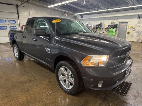 Used 2019 RAM 1500 Express w/ Express Value Package image 8