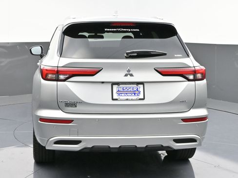 Used 2022 Mitsubishi Outlander SEL image 6