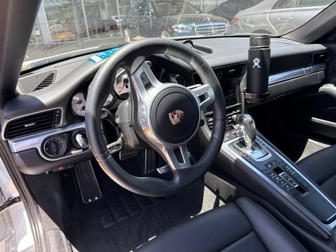 Used 2014 Porsche 911 Carrera 4S AWD/4WD image 7