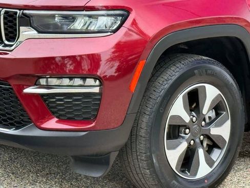 Certified 2024 Jeep Grand Cherokee Limited 4xe AWD/4WD image 10