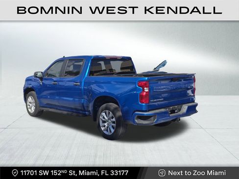 Used 2022 Chevrolet Silverado 1500 Custom image 3