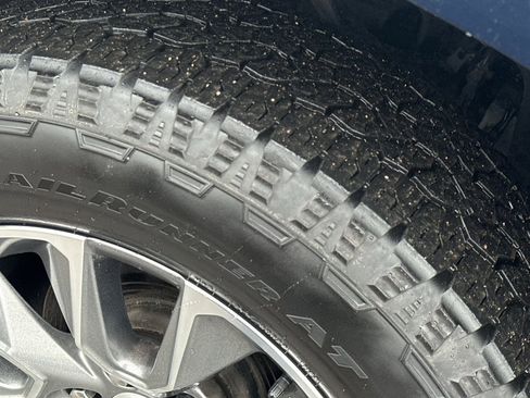 Used 2021 Chevrolet Silverado 1500 RST w/ Z71 Off-Road Package image 12