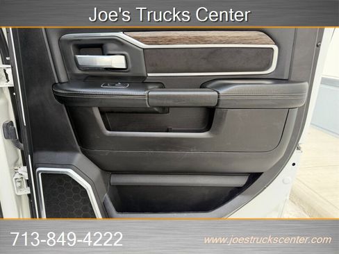 Used 2019 RAM 2500 Laramie w/ Cold Weather Group image 30