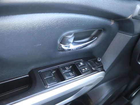 Used 2019 Nissan Titan PRO-4X w/ Pro-4x Convenience Package image 11