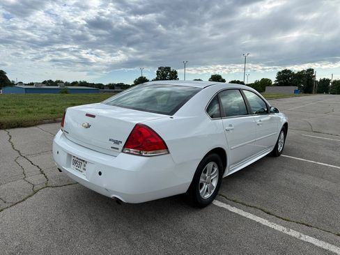 Used 2014 Chevrolet Impala Limited LS FWD image 5