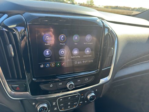 Used 2020 Chevrolet Traverse Premier image 26