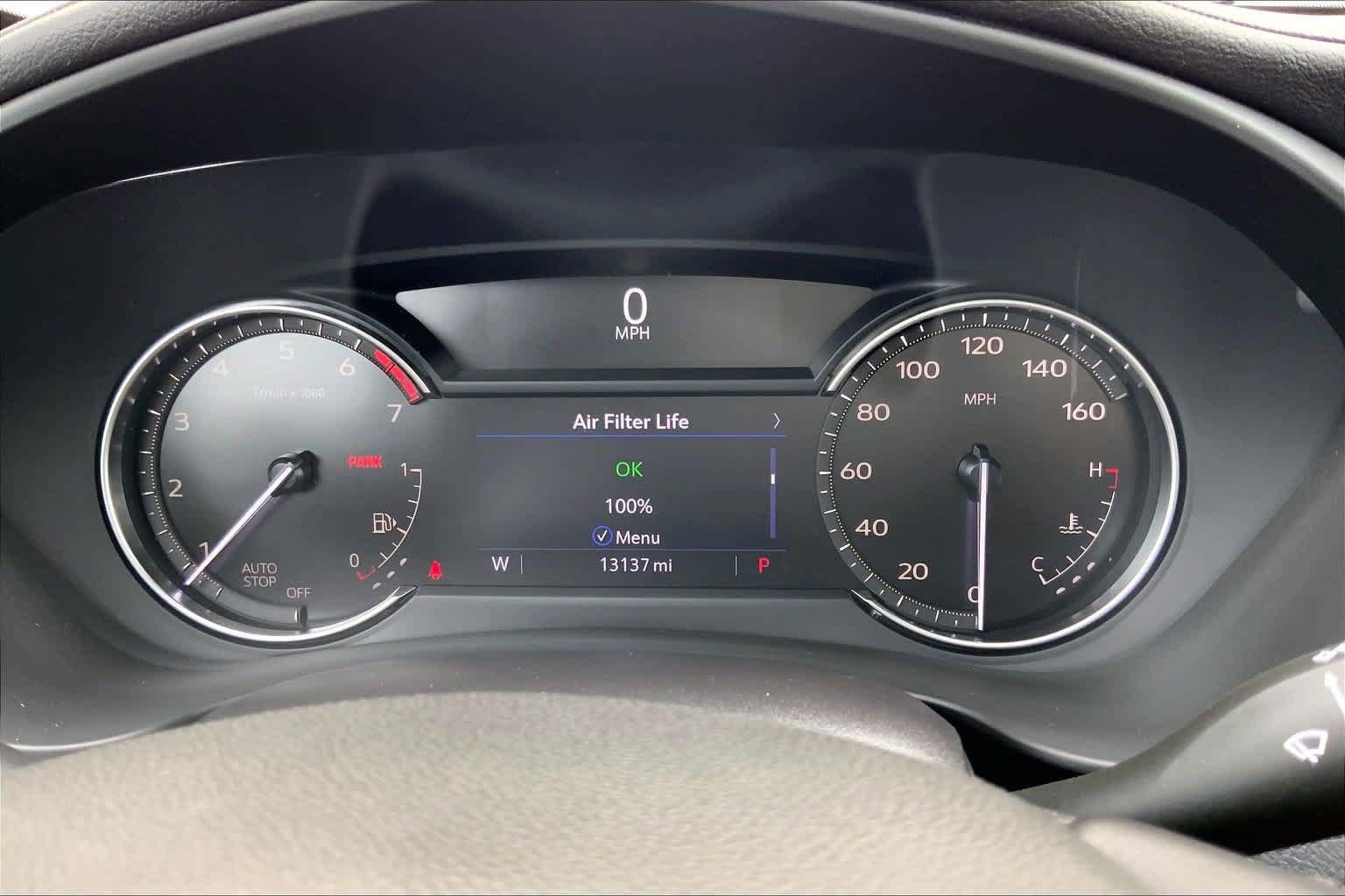Used 2023 Cadillac XT4 Premium Luxury w/ LPO, Onyx Lite Package FWD image 17