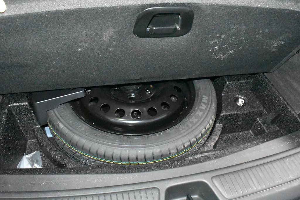 Used 2023 Buick Envision Avenir FWD image 35