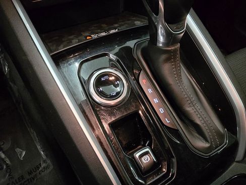 Used 2023 Chevrolet Colorado LT w/ LT Convenience Package II image 26