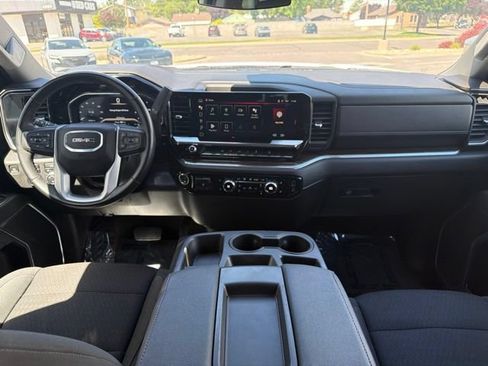 Used 2023 GMC Sierra 1500 SLE AWD/4WD image 14