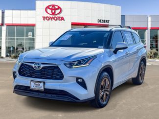 Used 2022 Toyota Highlander Bronze Edition video 3