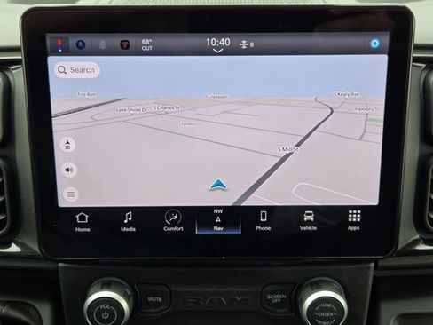 Used 2025 RAM ProMaster 2500 w/ Premium Convenience Group image 16