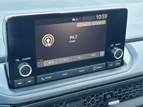 Certified 2023 Honda Accord EX image 21