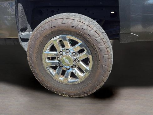 Used 2018 Chevrolet Silverado 2500 LTZ w/ Duramax Plus Package RWD image 28