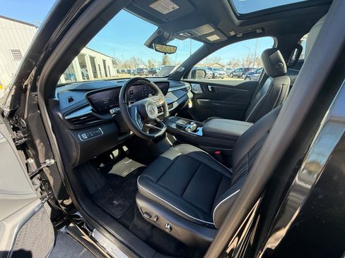 New 2026 Buick Enclave Avenir w/ Super Cruise Package image 11