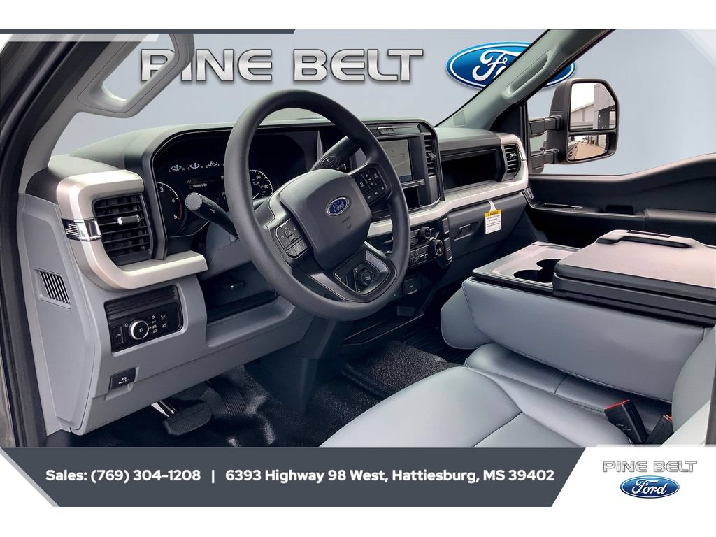 New 2025 Ford F250 XL w/ 360-Degree Camera Package AWD/4WD image 7