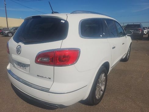 Used 2016 Buick Enclave Leather FWD image 13