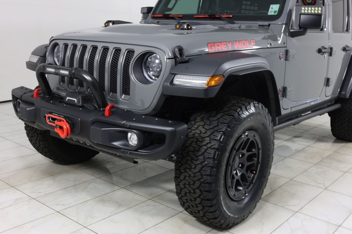 Used 2023 Jeep Wrangler Unlimited Rubicon w/ Xtreme 35 Tire Package AWD/4WD image 44