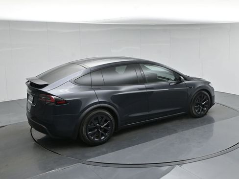 Used 2024 Tesla Model X image 36