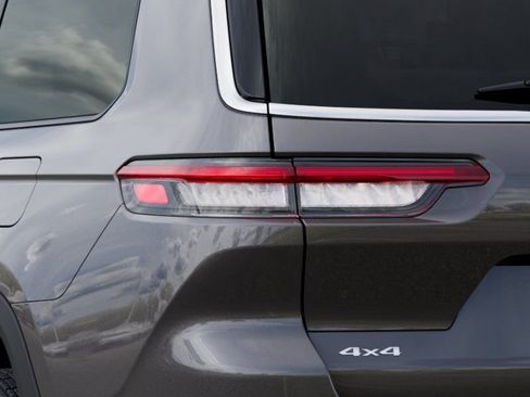 New 2026 Jeep Grand Cherokee L Laredo AWD/4WD image 9