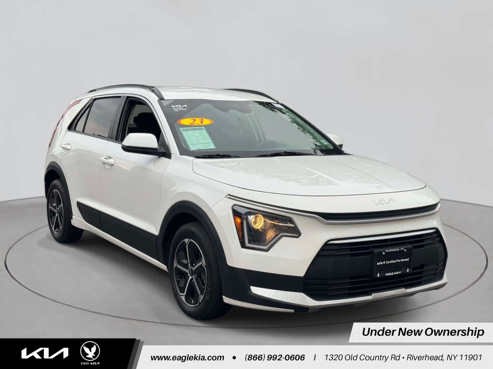 Certified 2023 Kia Niro LX FWD image 1