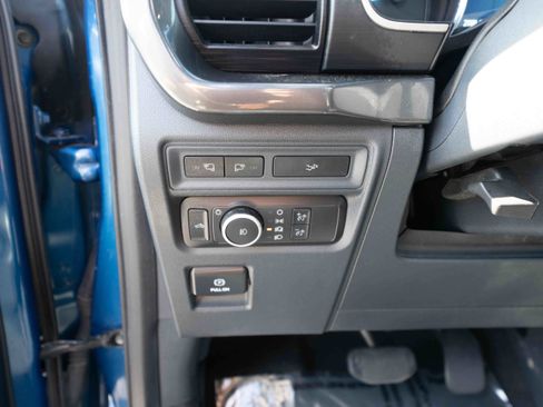 Used 2022 Ford F150 XLT w/ Equipment Group 302A High AWD/4WD image 11