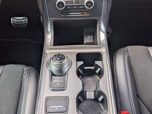 Used 2021 Ford Edge ST image 18