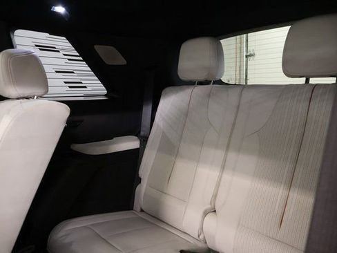 New 2026 Cadillac Vistiq Sport image 29