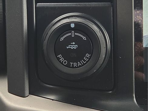 Used 2022 Ford F150 XLT w/ Equipment Group 302A High AWD/4WD image 15