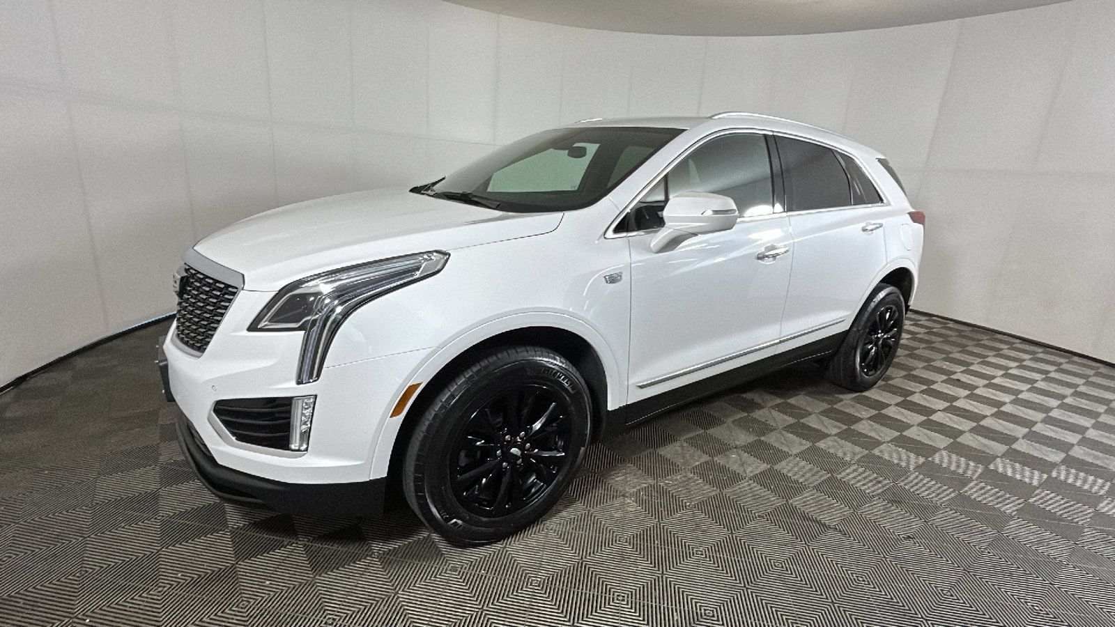 Used 2022 Cadillac XT5 Luxury AWD/4WD image 7