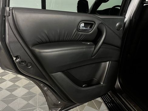 Used 2023 Nissan Armada SL w/ Midnight Edition Package image 28