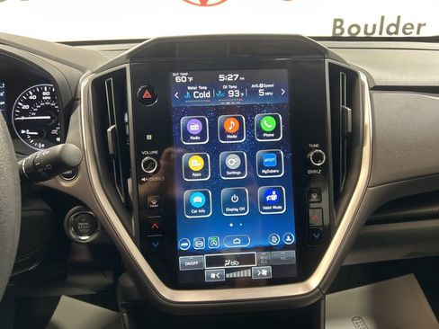 Used 2025 Subaru Crosstrek 2.0i Premium image 31