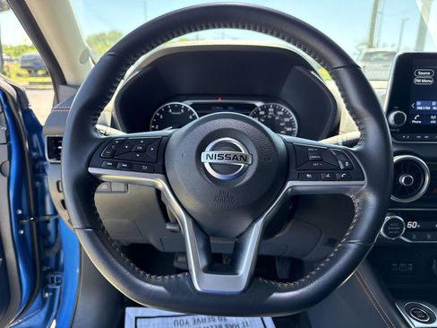 Used 2022 Nissan Sentra SR w/ Trunk Package FWD image 23