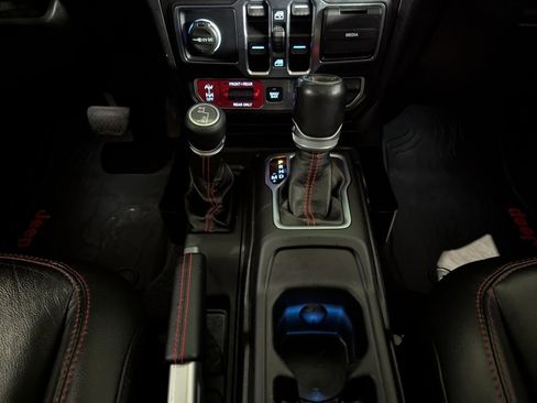 Used 2020 Jeep Wrangler Unlimited Rubicon image 31