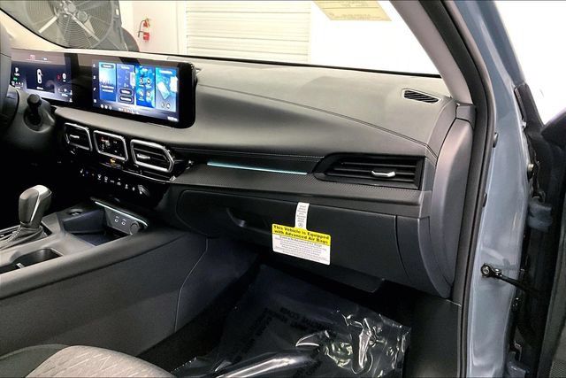New 2026 Nissan Sentra SV w/ SV Convenience Package FWD image 31