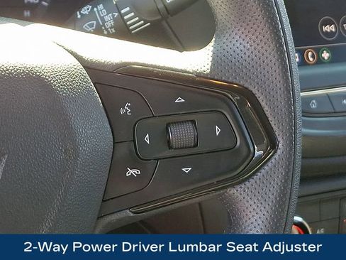 Used 2023 Chevrolet TrailBlazer LT image 25