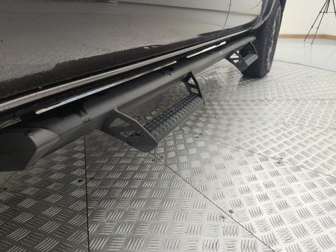 Used 2023 Toyota Tacoma TRD Off-Road image 12