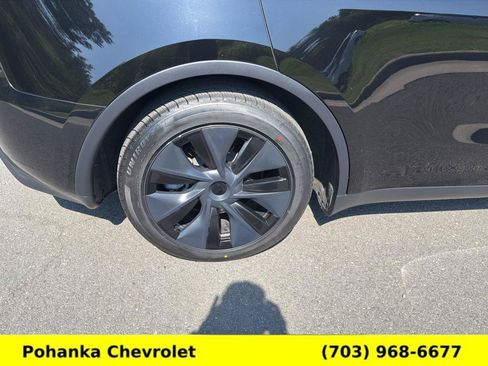 Used 2025 Tesla Model Y Long Range RWD image 51