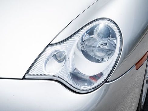 Used 2003 Porsche 911 Carrera RWD image 39