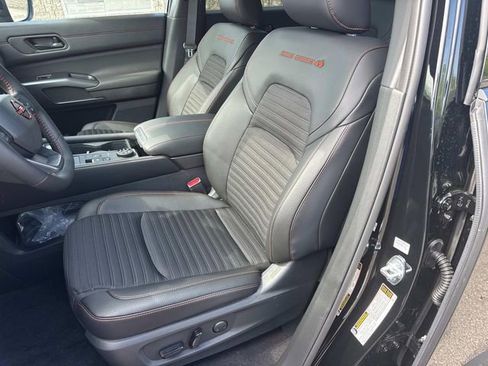 New 2026 Nissan Pathfinder Rock Creek AWD/4WD image 25