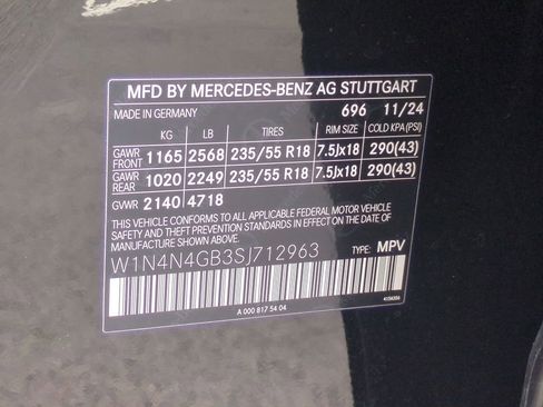 Used 2025 Mercedes-Benz GLA 250 image 28