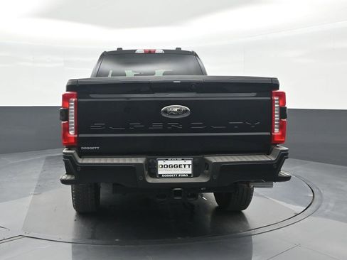 New 2026 Ford F250 XLT w/ XLT Premium Package image 17