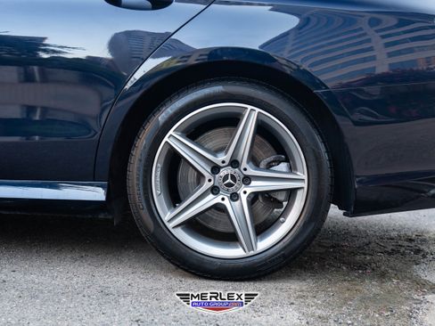 Used 2018 Mercedes-Benz E 400 4MATIC Sedan image 12