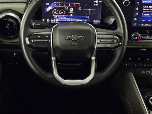 Used 2024 Chevrolet Colorado ZR2 w/ Technology Package AWD/4WD image 19