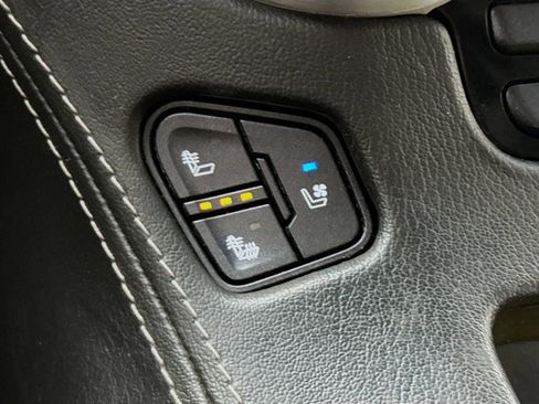 Used 2018 GMC Yukon SLT RWD image 22