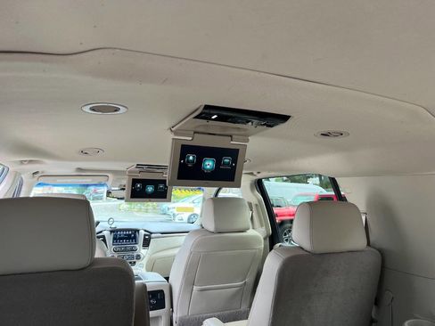 Used 2018 GMC Yukon XL Denali w/ Open Road Package AWD/4WD image 16