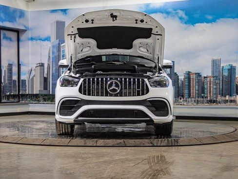 New 2026 Mercedes-Benz GLE 63 AMG S image 4