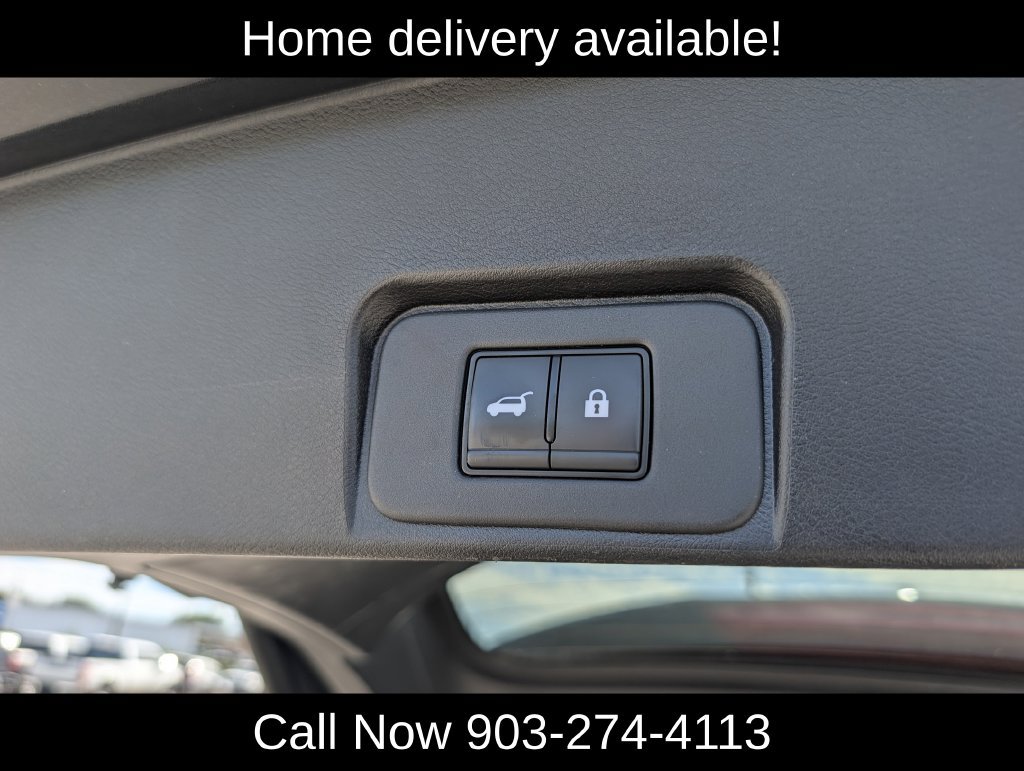 Used 2025 Nissan Rogue SV AWD/4WD image 31