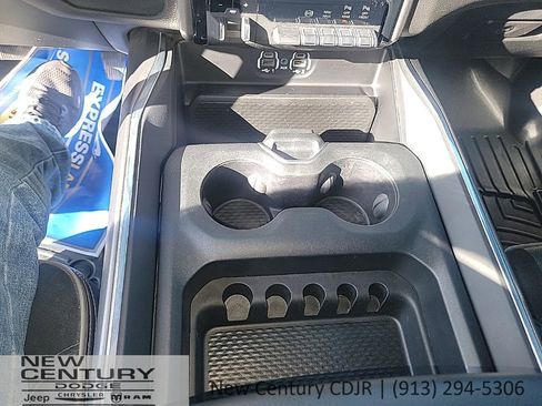 Used 2021 RAM 2500 Laramie image 13