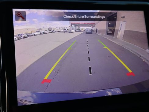 Used 2023 Jeep Grand Cherokee L Limited image 15